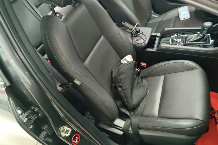 Used Mazda 3 Axela 2023 2.0L Automatic Zhiya Edition Right Front Seat