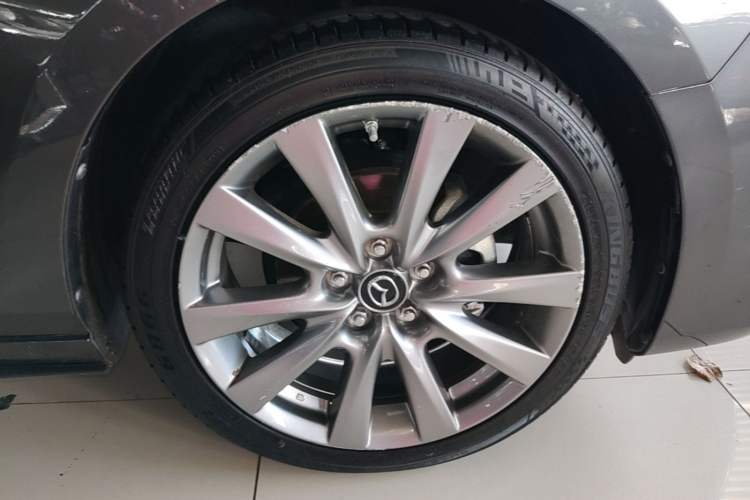 Used Mazda 3 Axela 2023 2.0L Automatic ZhiXuan Edition Right Front Wheel Hub