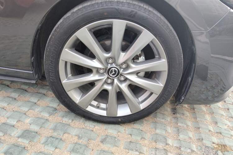 Used Mazda 3 Axela 2023 2.0L Automatic ZhiXuan Edition Right Front Wheel Hub