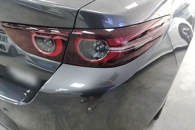 Used Mazda 3 Axela 2023 2.0L Automatic ZhiZhen Edition Right Rear Taillight