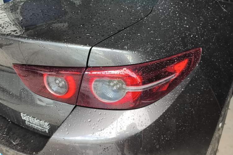 Used Mazda 3 Axela 2023 2.0L Automatic Zhiyao Edition Right Rear Taillight