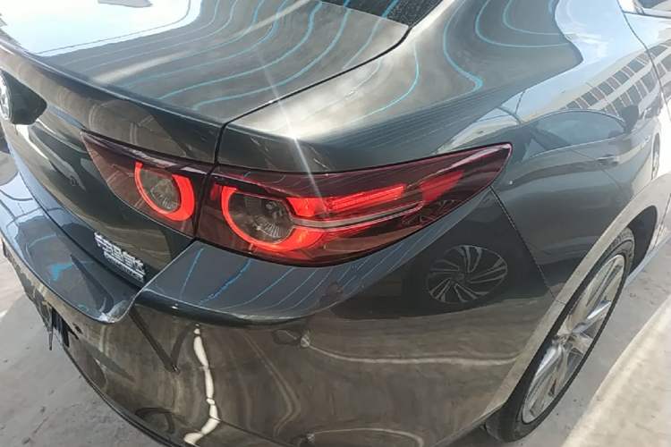Used Mazda 3 Axela 2023 2.0L Automatic Zhiya Edition Right Rear Taillight