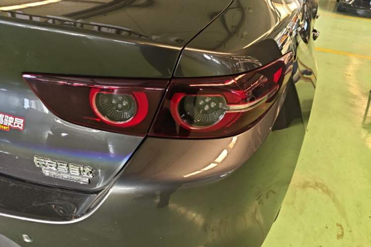 Used Mazda 3 Axela 2023 2.0L Automatic Zhiya Edition Right Rear Taillight