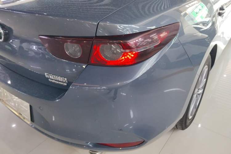 Used Mazda 3 Axela 2023 1.5L Manual ZhiMei Edition Right Rear Taillight