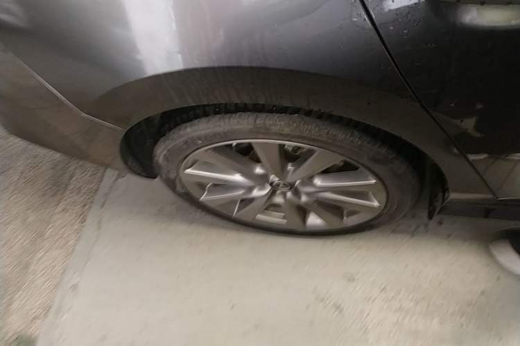 Used Mazda 3 Axela 2023 2.0L Automatic ZhiXuan Edition Right Rear Wheel Hub