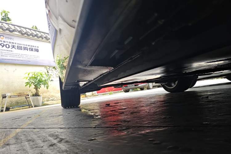 Used Mazda 3 Axela 2023 2.0L Automatic Zhiya Edition Right Side Sill