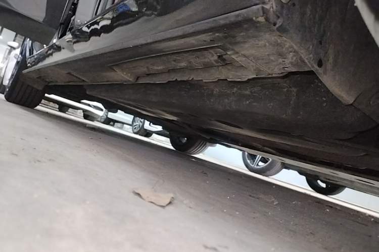 Used Mazda 3 Axela 2023 2.0L Automatic ZhiZhen Edition Right Side Sill