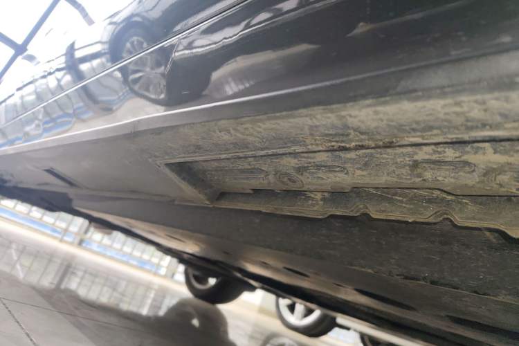 Used Mazda 3 Axela 2023 2.0L Automatic Zhiya Edition Right Side Sill