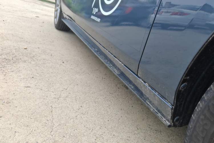 Used Mazda 3 Axela 2023 2.0L Automatic ZhiZhen Edition Right Side Sill