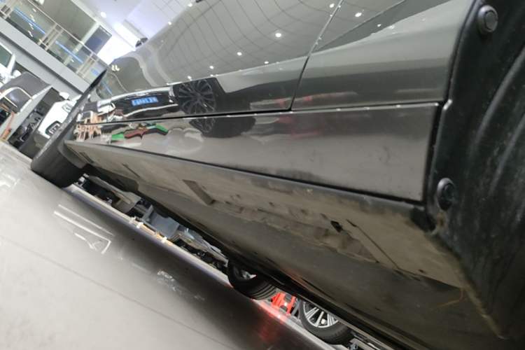 Used Mazda 3 Axela 2023 2.0L Automatic Zhiyao Edition Right Side Sill