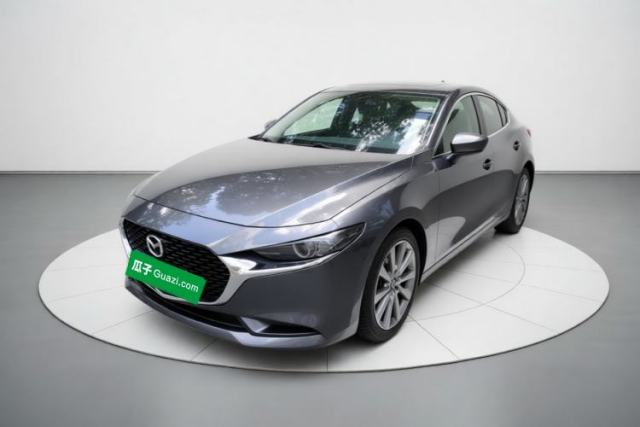 Ojetý Mazda 3 Axela 2023 2.0L Automatic Zhiyao Edition
