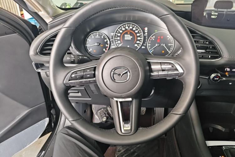 Used Mazda 3 Axela 2023 2.0L Automatic Zhiya Edition Steering Wheel