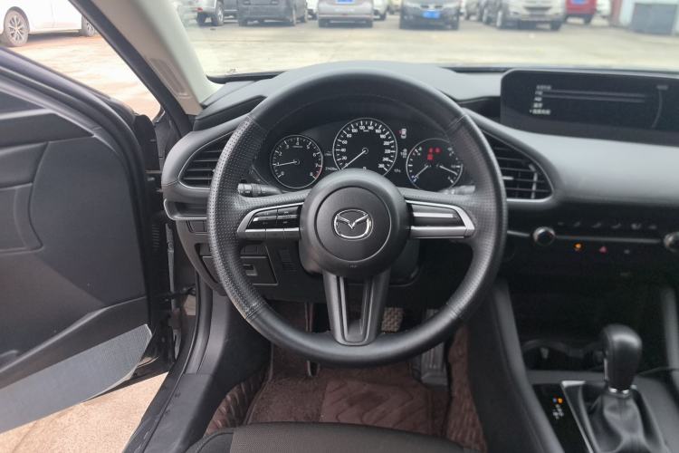 Used Mazda 3 Axela 2023 2.0L Automatic Zhiqing Edition Steering Wheel