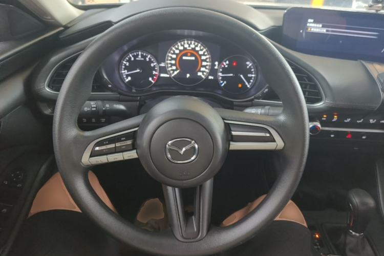 Used Mazda 3 Axela 2023 2.0L Automatic Zhiqing Edition Steering Wheel