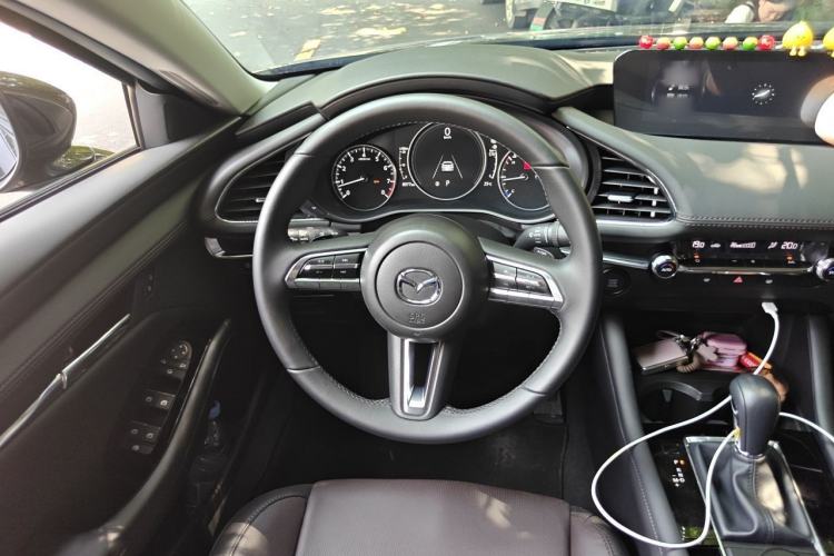 Used Mazda 3 Axela 2023 2.0L Automatic ZhiZhen Edition Steering Wheel