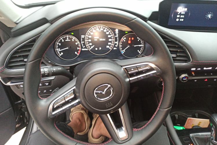 Used Mazda 3 Axela 2023 2.0L Automatic ZhiZhen Edition Steering Wheel
