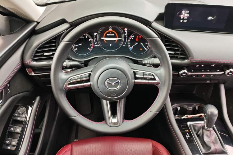 Used Mazda 3 Axela 2023 2.0L Automatic ZhiXuan Edition Steering Wheel