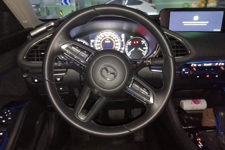 Used Mazda 3 Axela 2023 2.0L Automatic Zhiyao Edition Steering Wheel