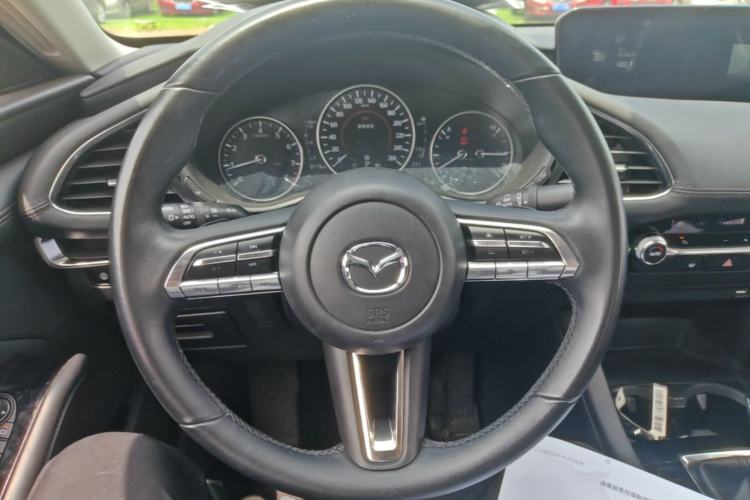 Used Mazda 3 Axela 2023 2.0L Automatic ZhiZhen Edition Steering Wheel