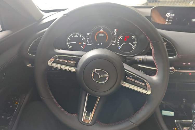 Used Mazda 3 Axela 2023 2.0L Automatic ZhiZhen Edition Steering Wheel