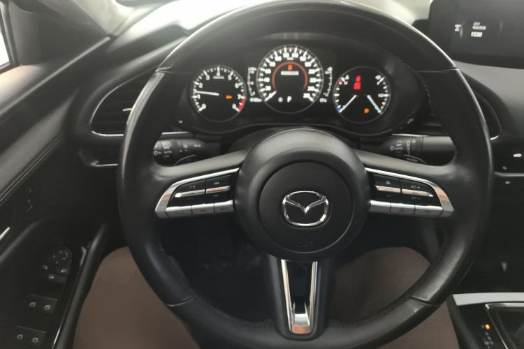 Used Mazda 3 Axela 2023 2.0L Automatic ZhiZhen Edition Steering Wheel