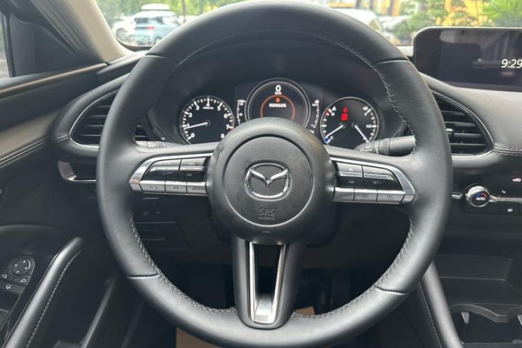 Used Mazda 3 Axela 2023 2.0L Automatic ZhiZhen Edition Steering Wheel