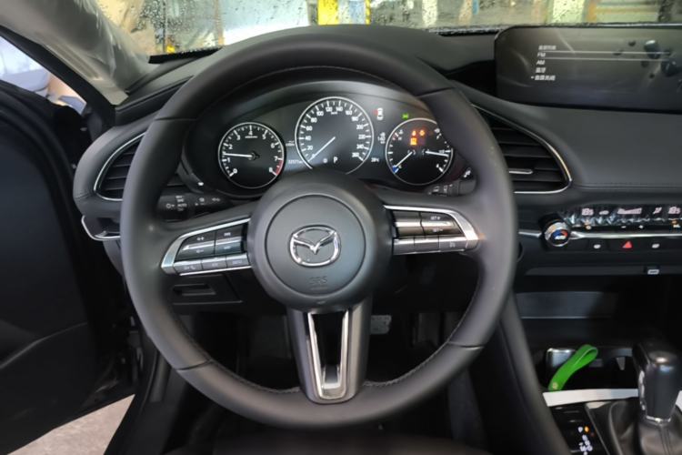 Used Mazda 3 Axela 2023 2.0L Automatic Zhiyao Edition Steering Wheel