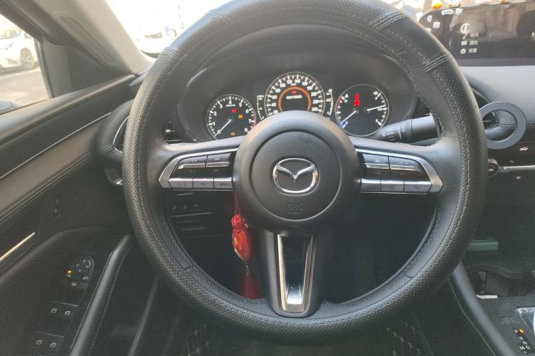 Used Mazda 3 Axela 2023 2.0L Automatic ZhiZhen Edition Steering Wheel
