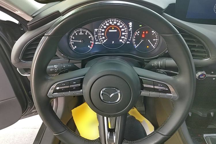 Used Mazda 3 Axela 2023 2.0L Automatic Zhiya Edition Steering Wheel