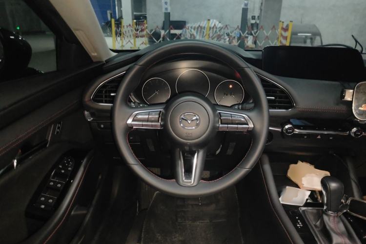 Used Mazda 3 Axela 2023 2.0L Automatic Zhiyao Edition Steering Wheel