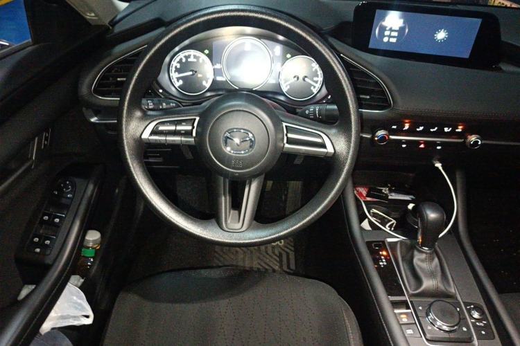 Used Mazda 3 Axela 2023 2.0L Automatic Zhiqing Edition Steering Wheel
