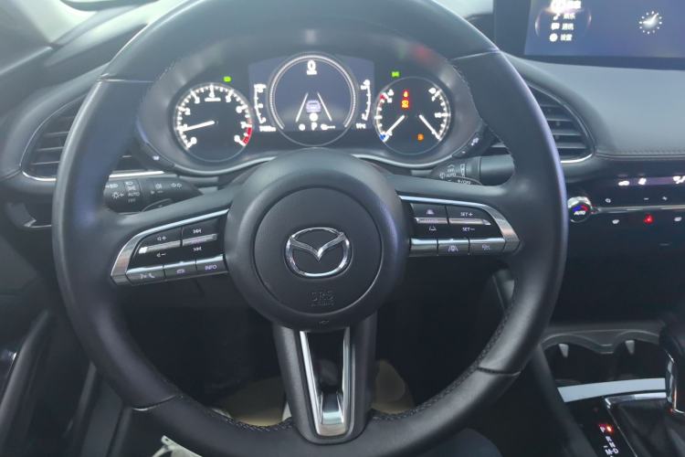 Used Mazda 3 Axela 2023 2.0L Automatic ZhiZhen Edition Steering Wheel
