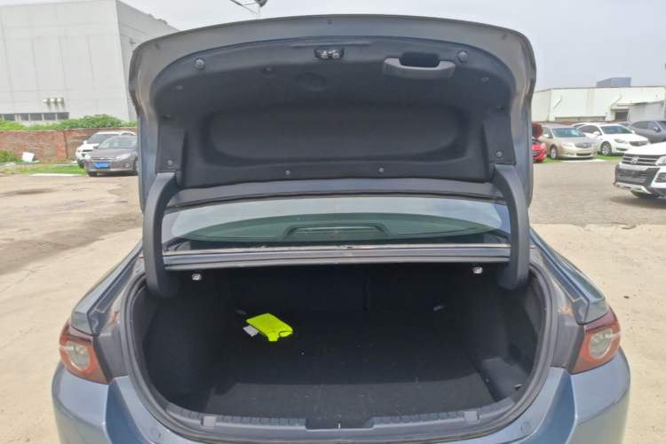 Used Mazda 3 Axela 2023 2.0L Automatic ZhiZhen Edition Trunk