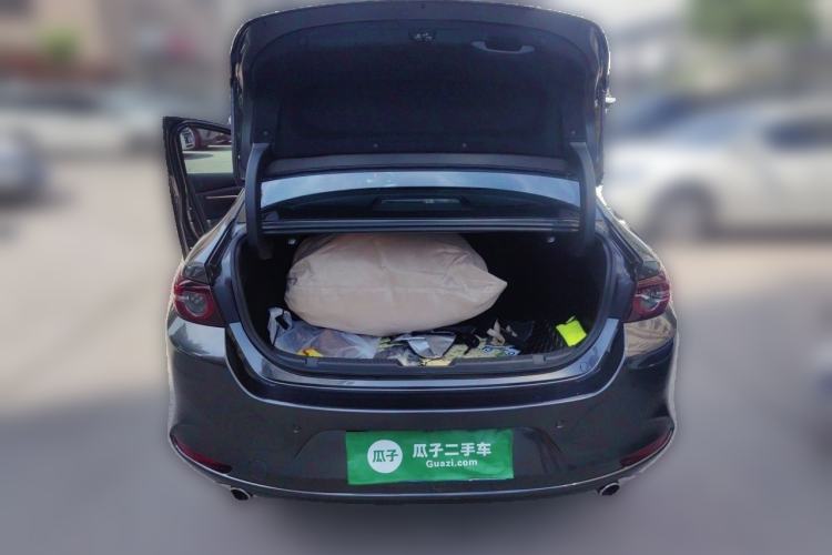 Used Mazda 3 Axela 2023 2.0L Automatic ZhiZhen Edition Trunk