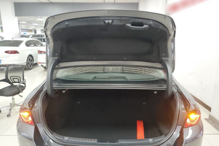 Used Mazda 3 Axela 2023 2.0L Automatic Zhiya Edition Trunk