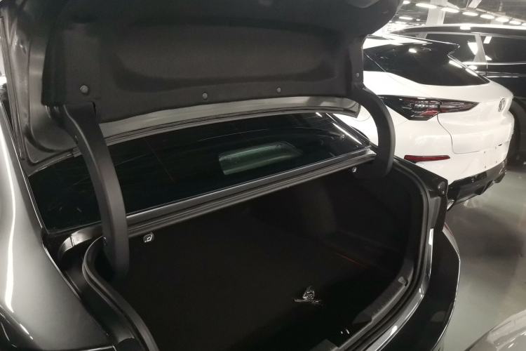 Used Mazda 3 Axela 2023 2.0L Automatic Zhiqing Edition Trunk