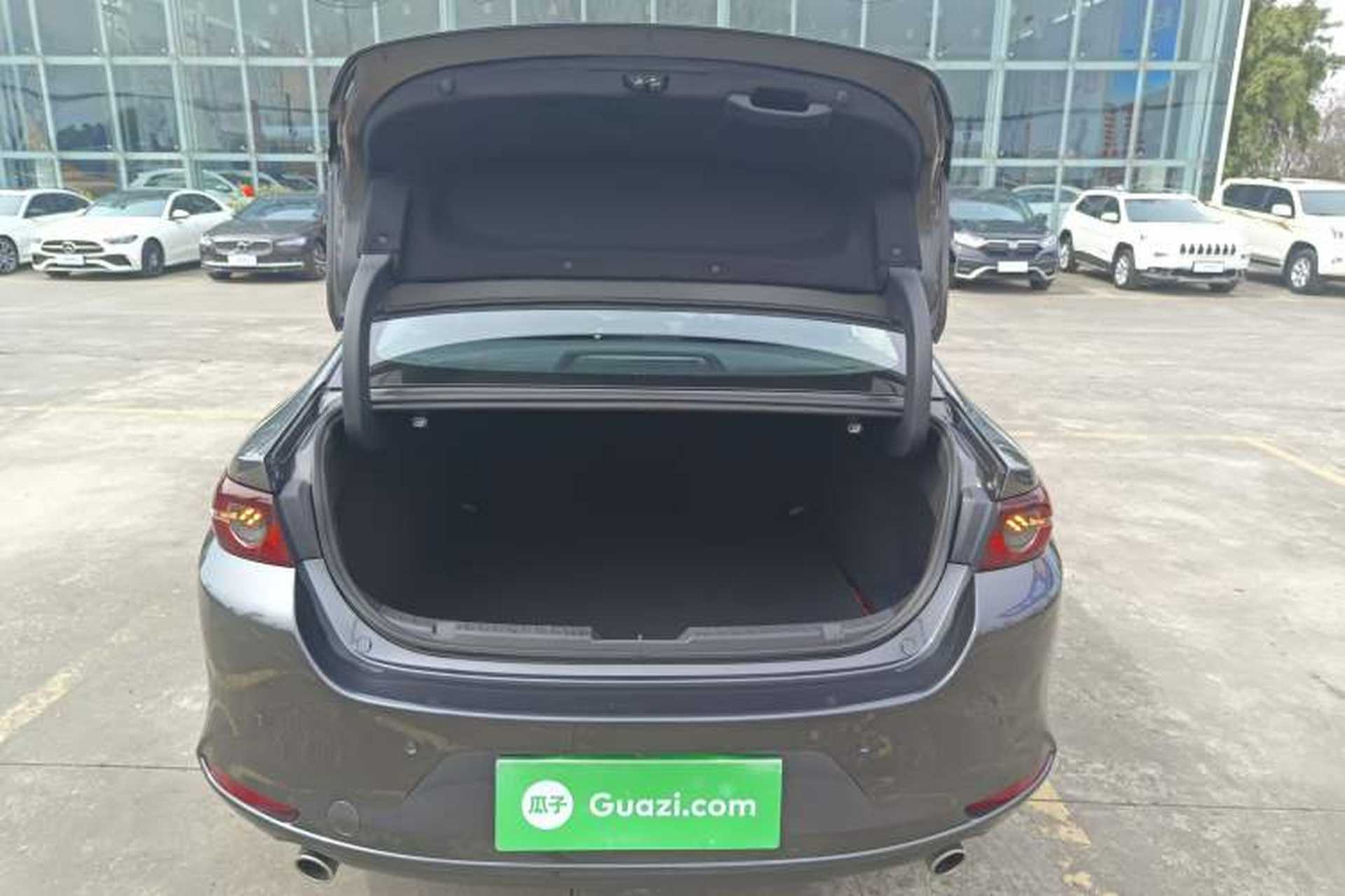 Used Mazda 3 Axela 2023 2.0L Automatic ZhiXuan Edition Trunk