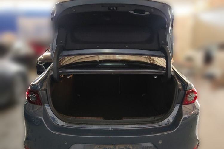 Used Mazda 3 Axela 2023 1.5L Manual ZhiMei Edition Trunk