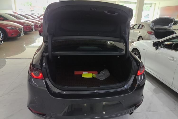 Used Mazda 3 Axela 2023 2.0L Automatic ZhiXuan Edition Trunk