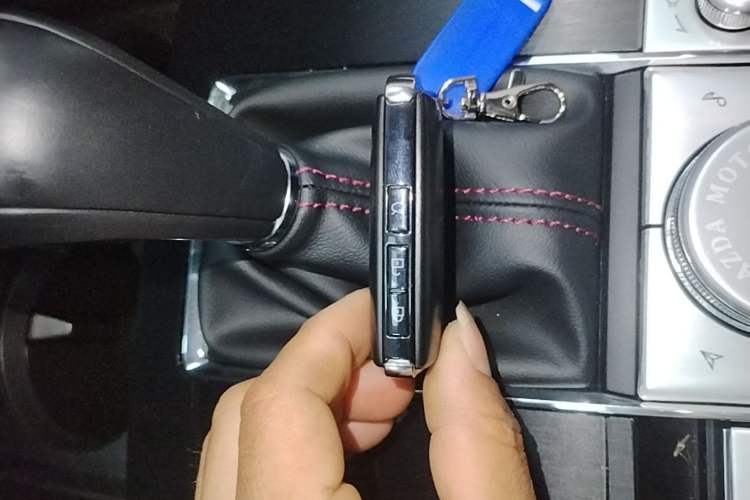 Used Mazda 3 Axela 2023 2.0L Automatic ZhiZhen Edition Vehicle Key