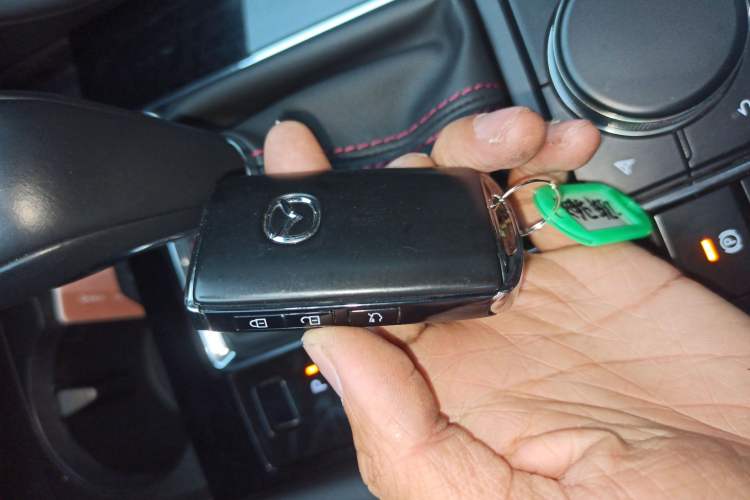 Used Mazda 3 Axela 2023 2.0L Automatic ZhiZhen Edition Vehicle Key