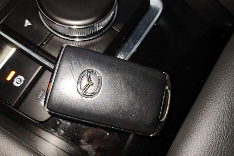 Used Mazda 3 Axela 2023 2.0L Automatic ZhiXuan Edition Vehicle Key