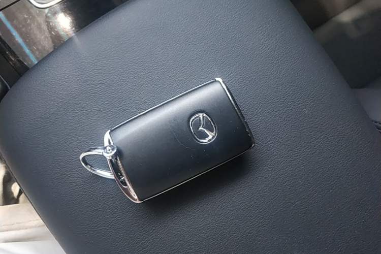 Used Mazda 3 Axela 2023 2.0L Automatic Zhiya Edition Vehicle Key