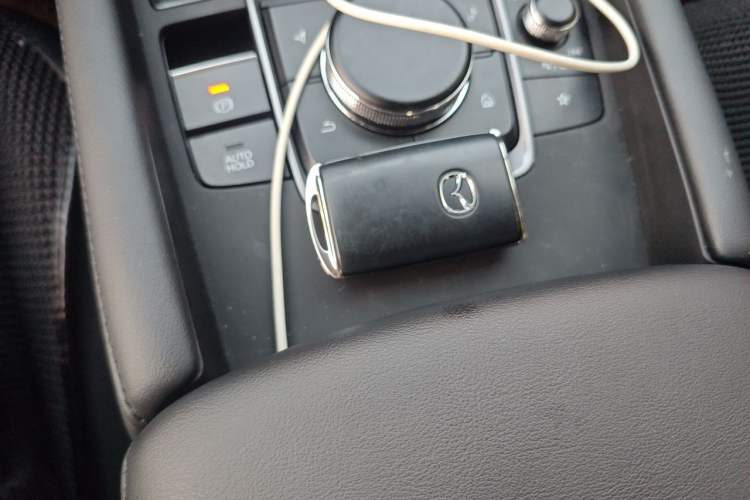 Used Mazda 3 Axela 2023 2.0L Automatic Zhiqing Edition Vehicle Key