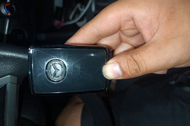 Used Mazda 3 Axela 2023 2.0L Automatic Zhiqing Edition Vehicle Key