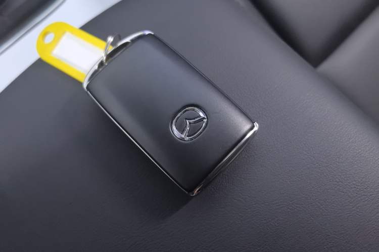 Used Mazda 3 Axela 2023 2.0L Automatic ZhiZhen Edition Vehicle Key
