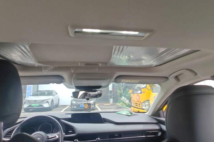 Used Mazda 3 Axela 2023 2.0L Automatic Zhiyao Edition Headliner