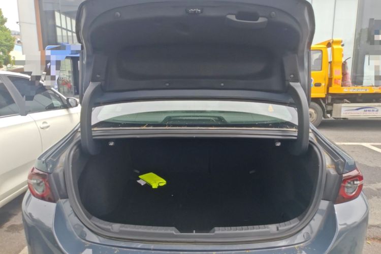 Used Mazda 3 Axela 2023 2.0L Automatic Zhiyao Edition Trunk