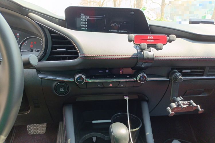 Used Mazda 3 Axela 2023 2.0L Automatic Zhiya Edition Audio And AC Panel