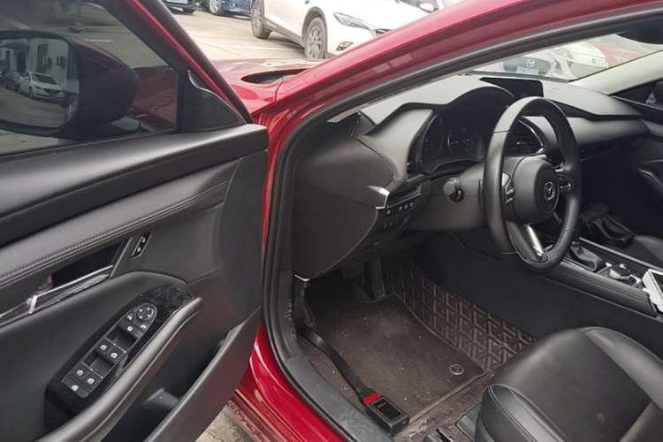 Used Mazda 3 Axela 2023 2.0L Automatic Zhiyao Edition Driver Seat
